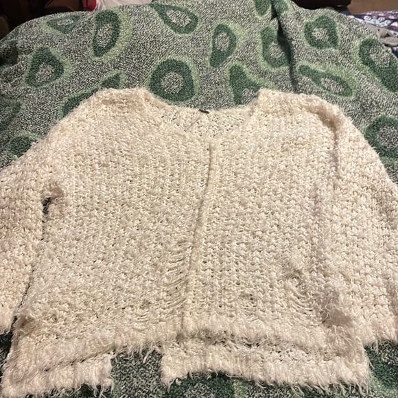 Free People Sweaters - Free People Songbird Beautiful White Soft Distressed Sweater Size Medium